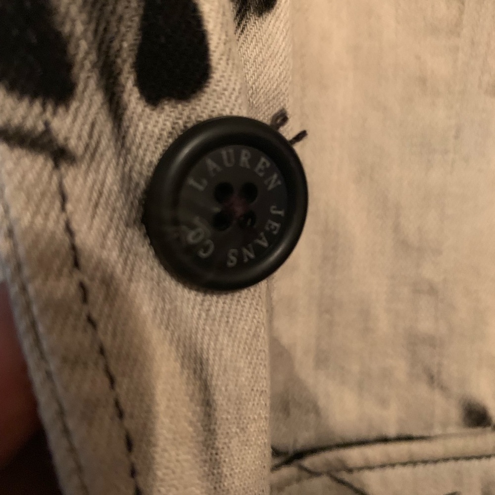 Blazer - Picture 5 of 8